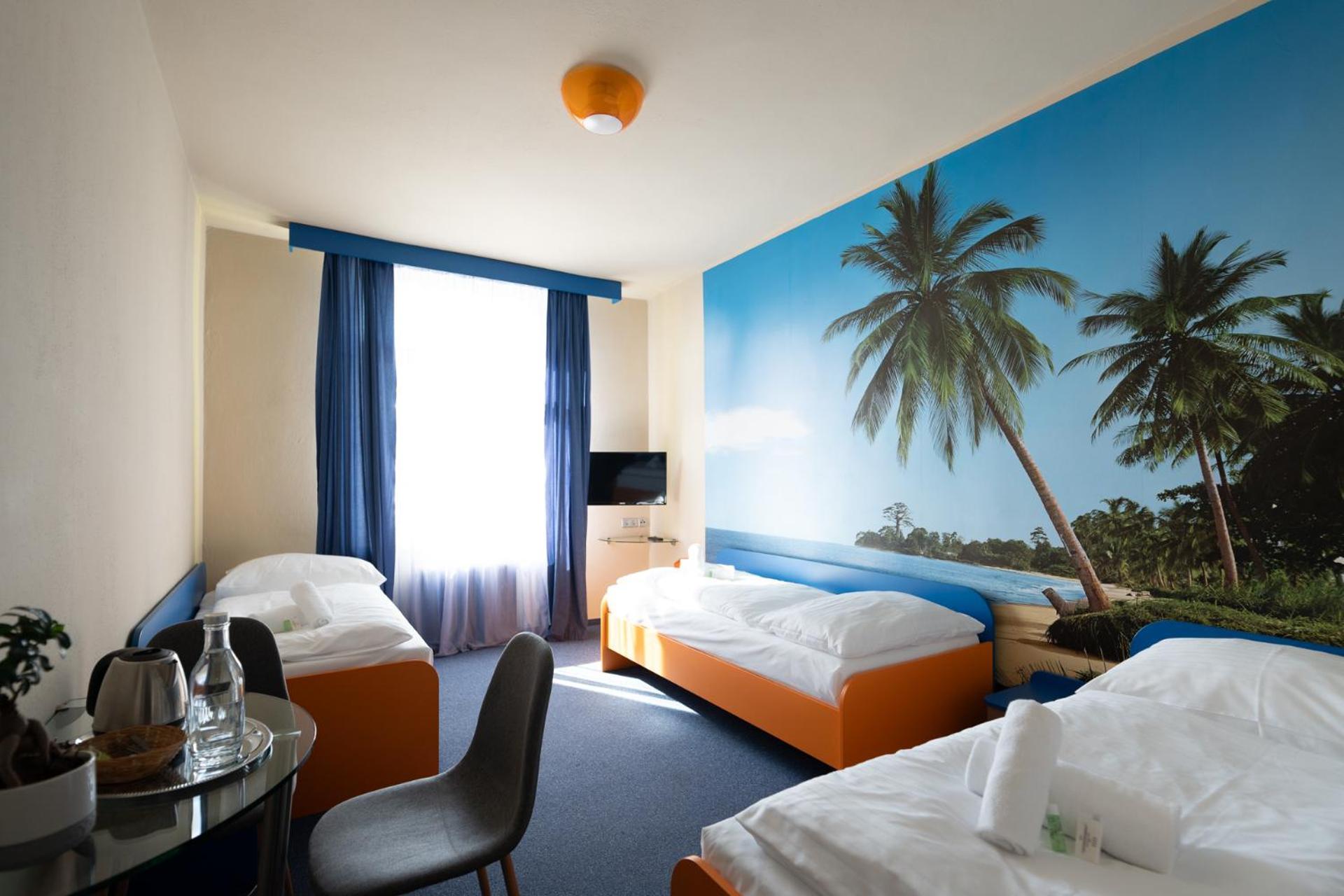 Hotel Либерец Екстериор снимка