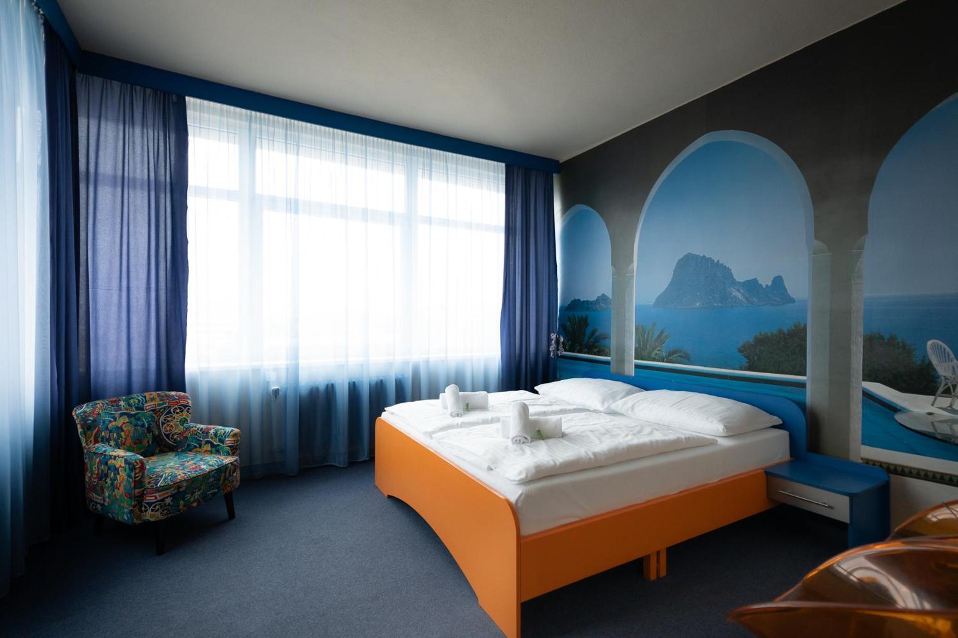 Hotel Либерец Екстериор снимка